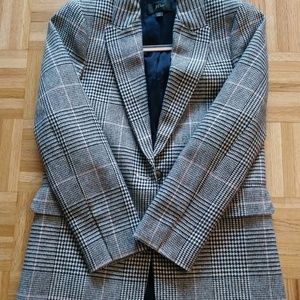 J crew boyfriend plaid blazer  FW 2018 NWT size 00